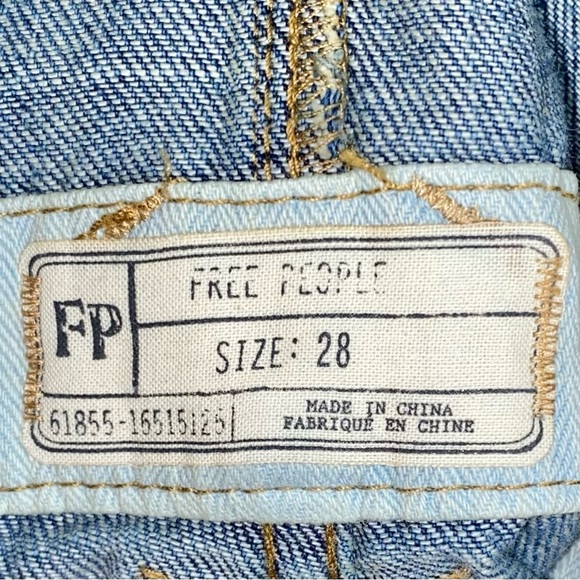 Free People Shapeless Blue Denim Shortalls Short Overalls - Picture 7 of 8